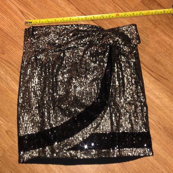 π¦NWT π WILDFOX π Sz. Md πSequin Deliciousness - Picture 2 of 7